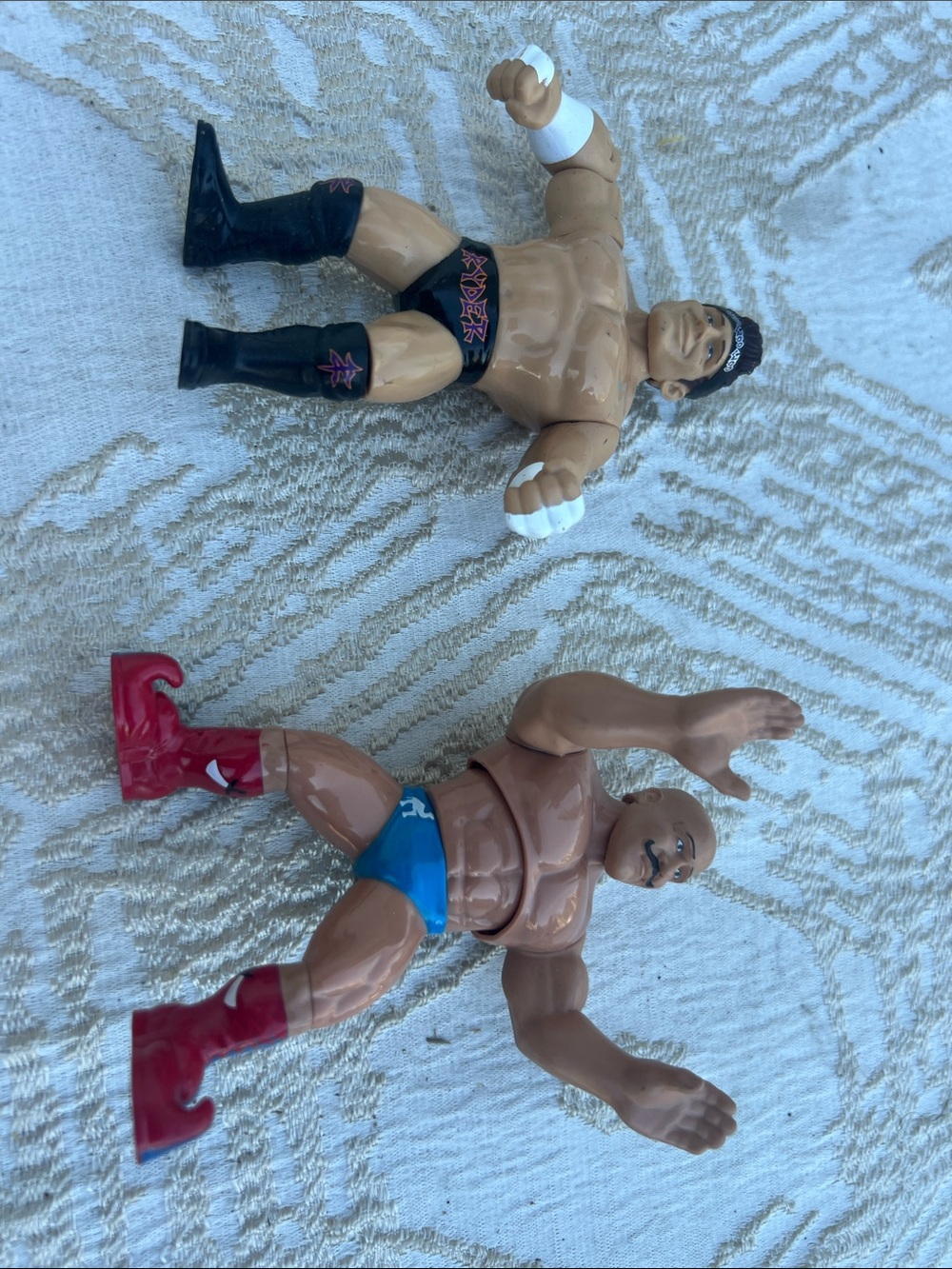 WWE Retro Series Iron Sheik & Zack Ryder Figures